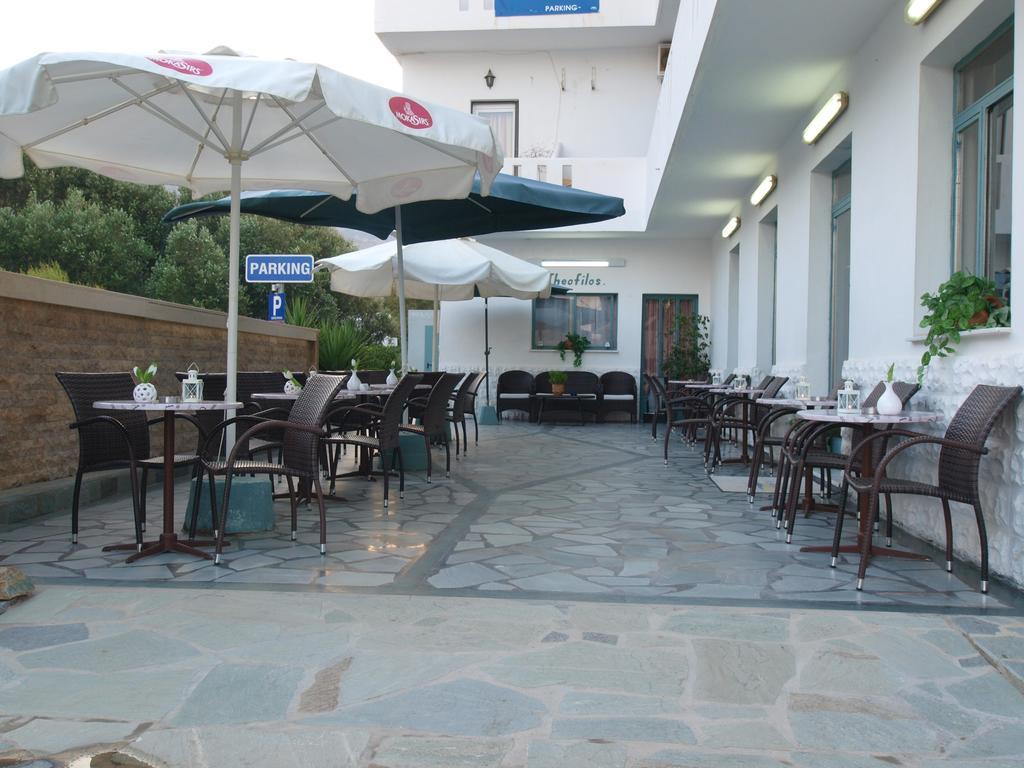 Serifos Beach Hotel Livadi  Buitenkant foto