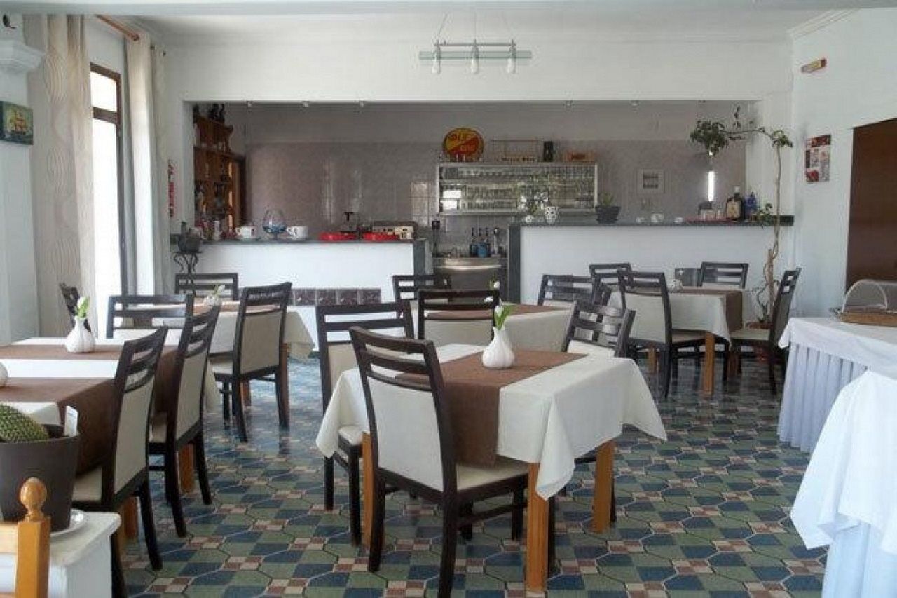 Serifos Beach Hotel Livadi  Buitenkant foto
